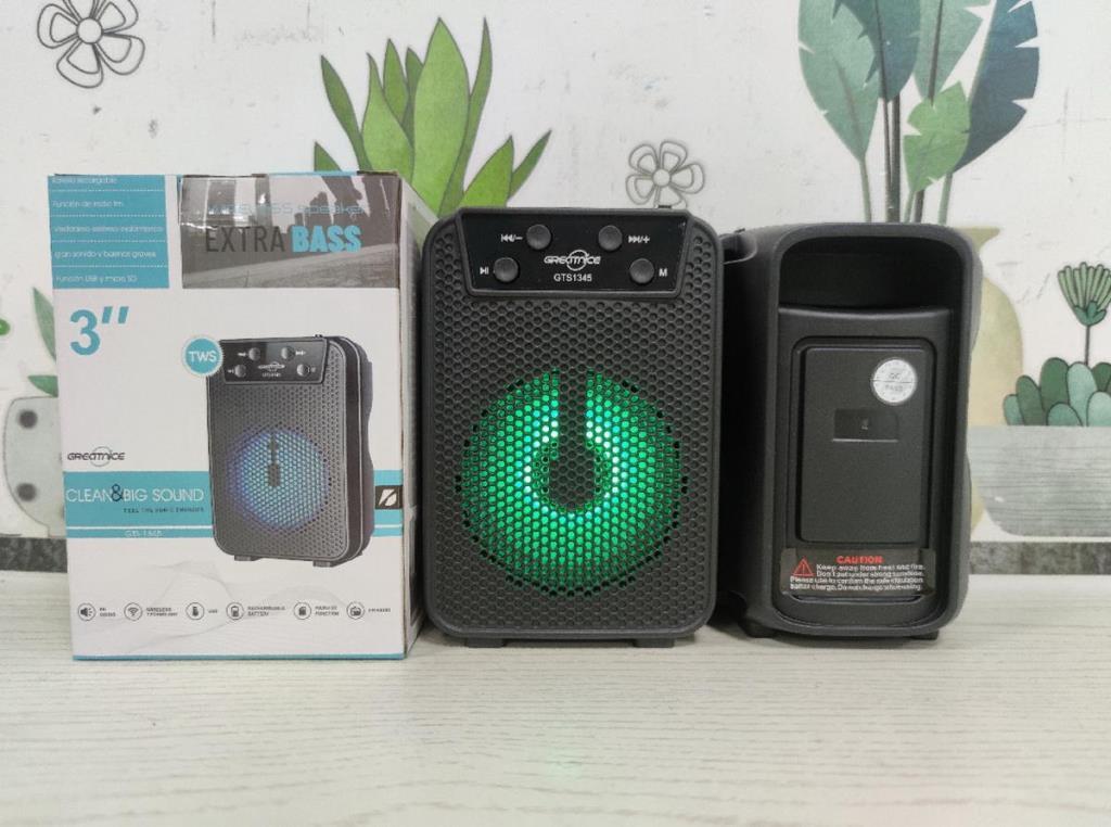 GTS-1345%20Rgb%20Ledli%20Bluetooth%20Hoparlör%20Usb-Tf-Fm%20Radyo